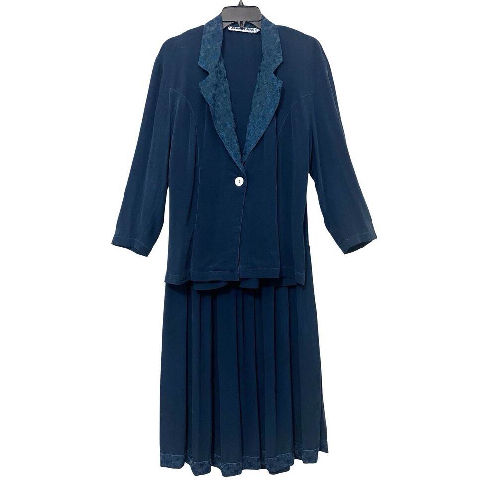 Vintage JOHNNY WAS Navy Blue Blazer/Skirt 2 Piece Suit Set 100% Rayon Women's M